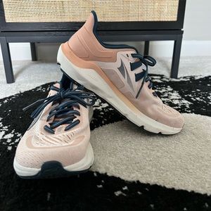 Altra Provision 6 Road Running Shoe